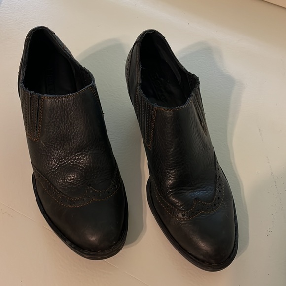 Born Ankle Boot-Leather - Picture 2 of 6